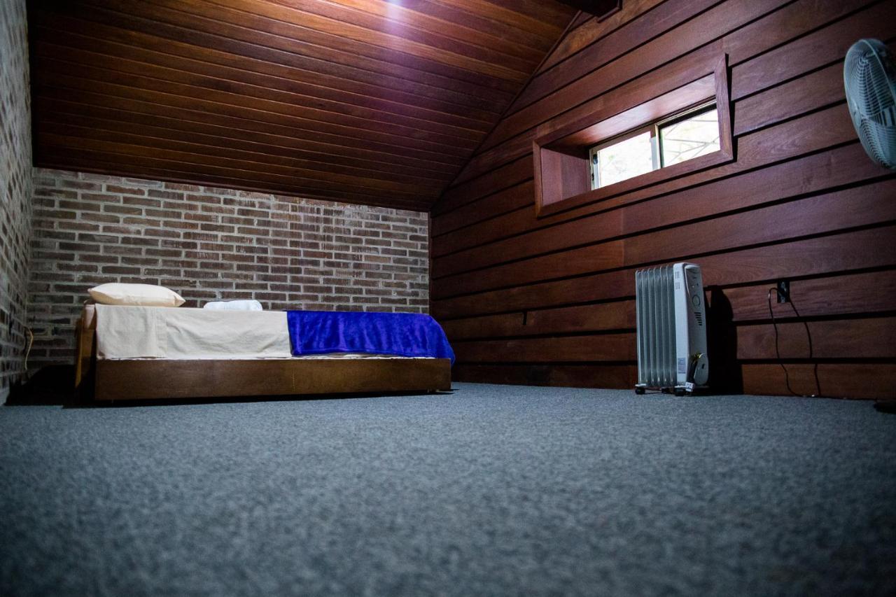 Om + Bed & Breakfast Viamao